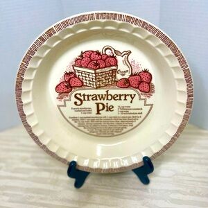 Vintage strawberry pie recipe plate made by Royal China in 1983